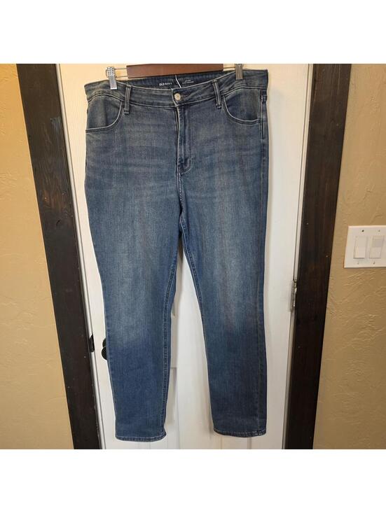 Old Navy Denim - Old Navy Women's High-Rise Wow Straight Jeans Size 14